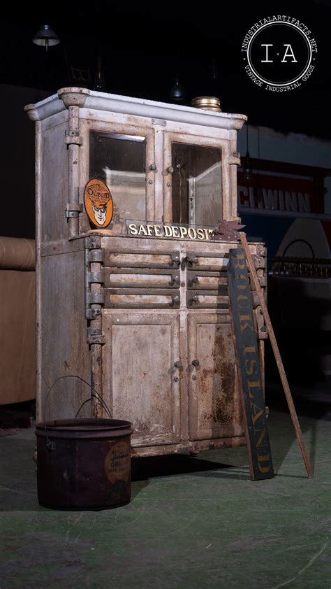 C. 1920 Lee Smith And Son Dental Cabinet